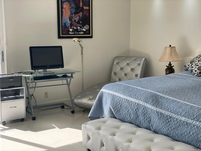 TURNBERRY ISLE CONDO - Residential