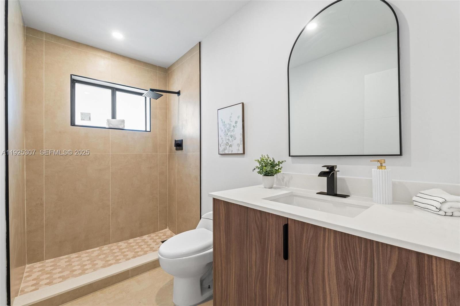 DRIFTWOOD ESTATES NO 4 - Residential