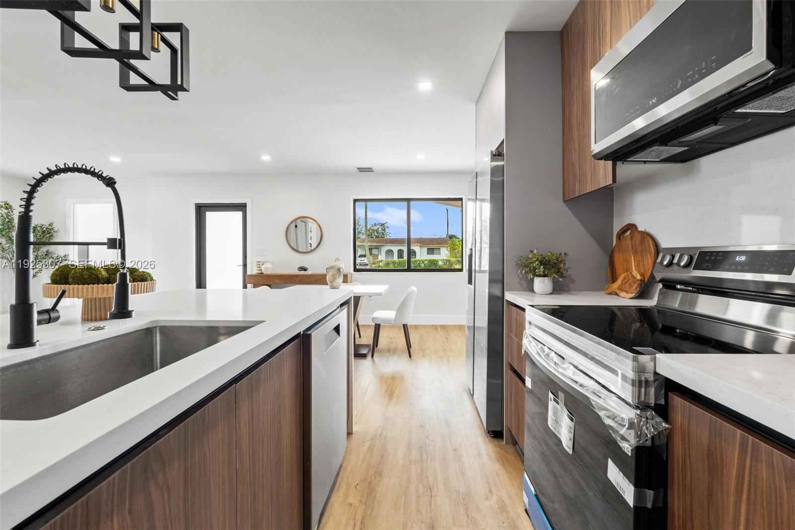 DRIFTWOOD ESTATES NO 4 - Residential