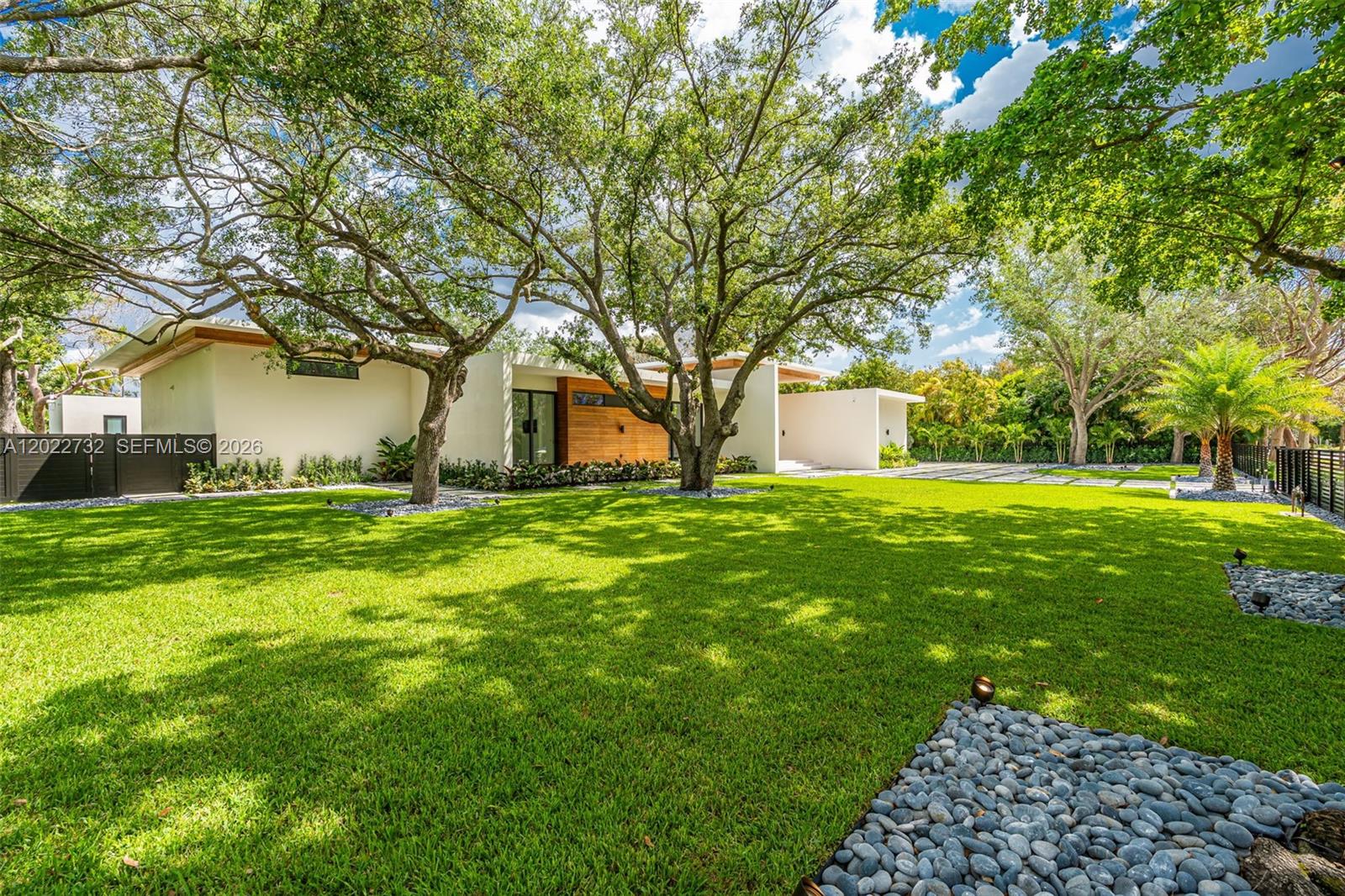 PINE TREE ESTATES - Residential