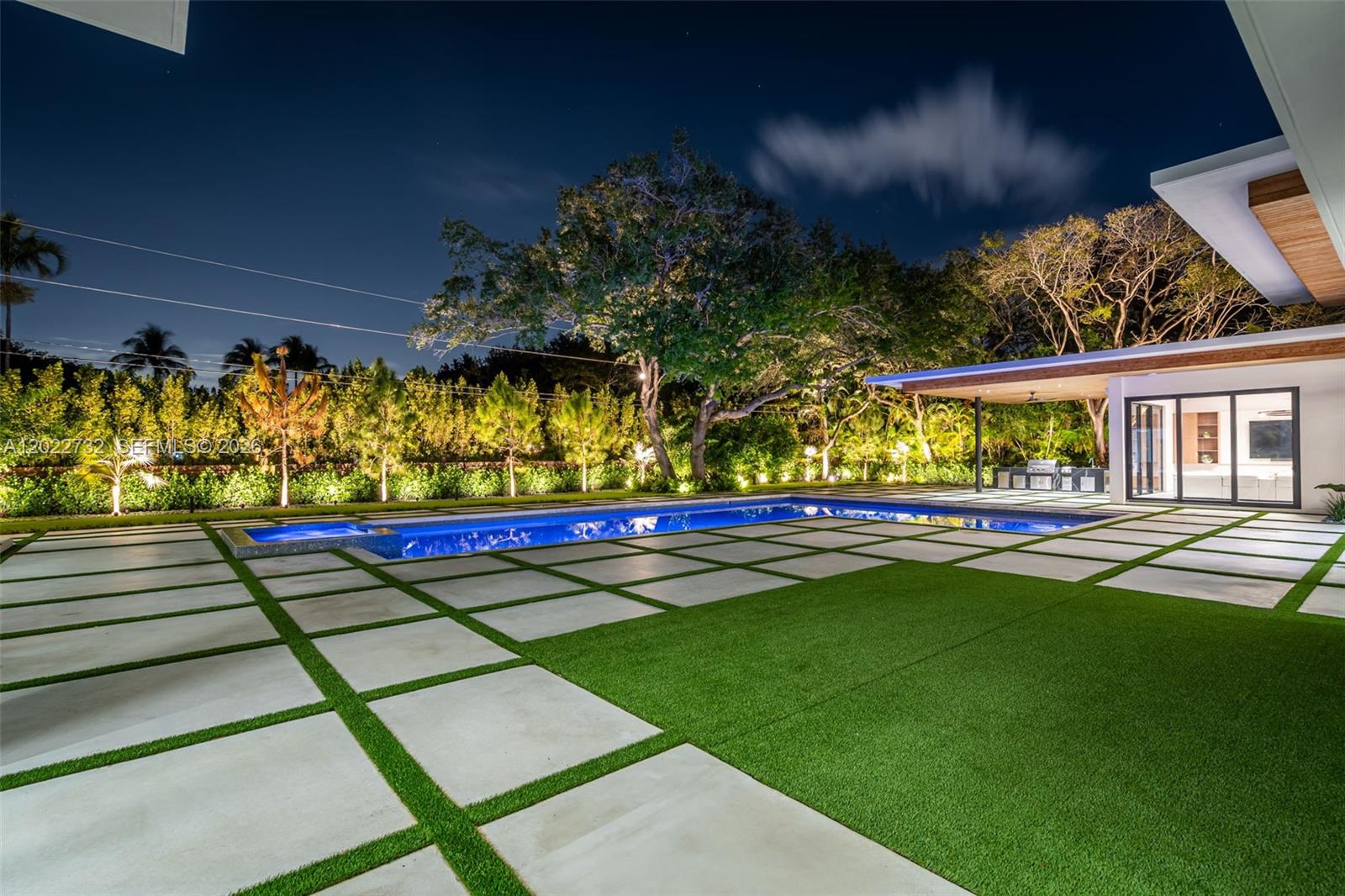 PINE TREE ESTATES - Residential