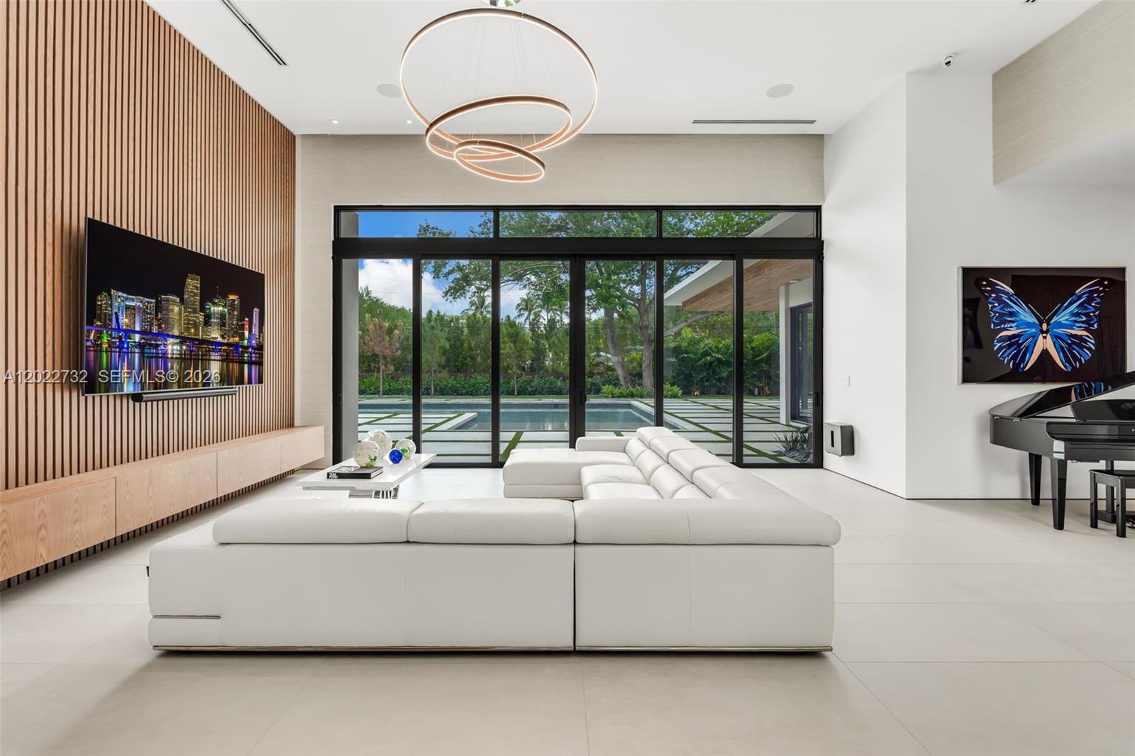 PINE TREE ESTATES - Residential