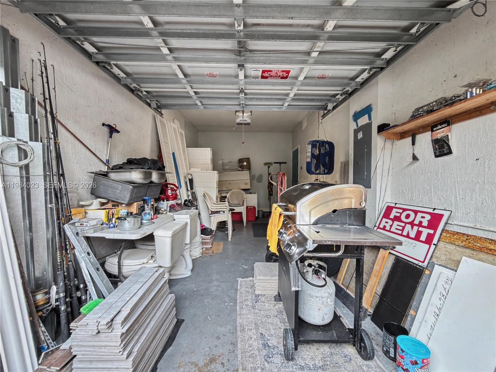 SILVER PALM HOMES - Residential