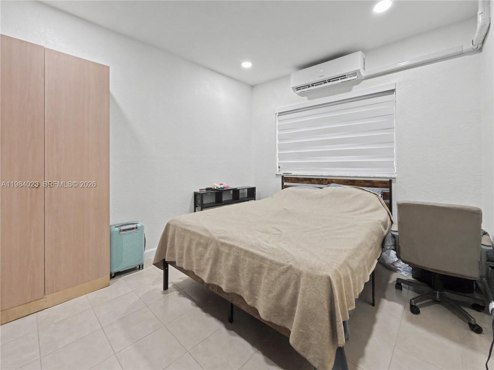 SILVER PALM HOMES - Residential