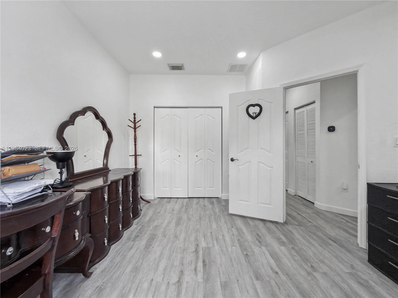 SILVER PALM HOMES - Residential