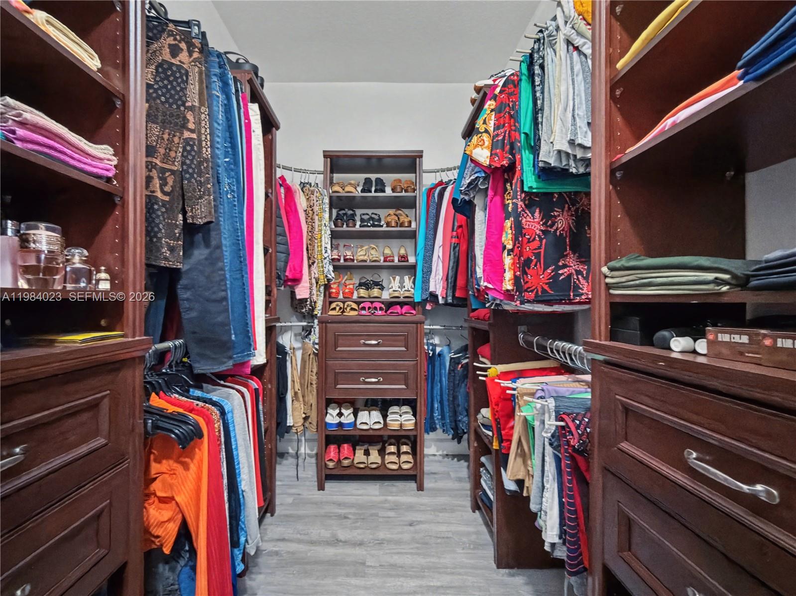 SILVER PALM HOMES - Residential