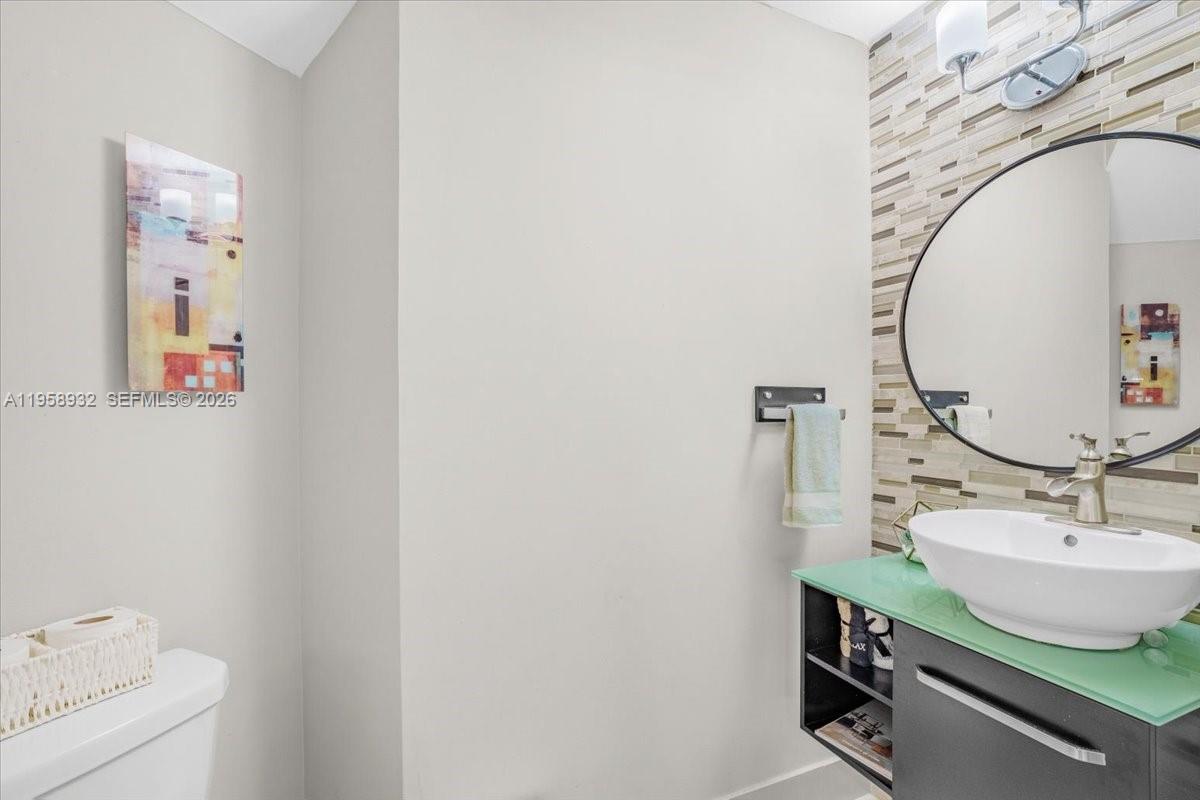 PALM ISLAND PLAT - Residential Lease