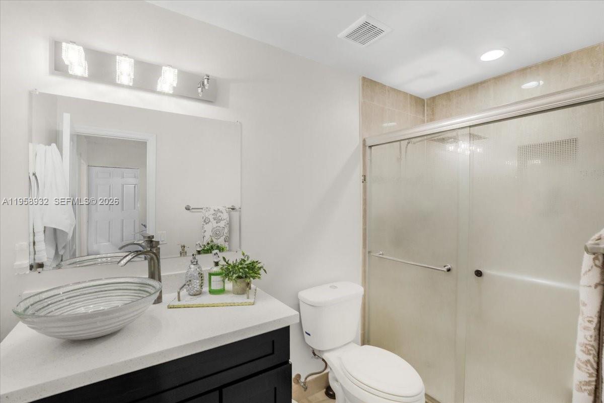 PALM ISLAND PLAT - Residential Lease