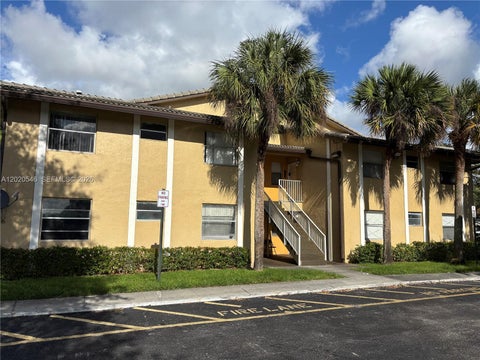 Photo of 11585 NW 43rd St #11585, Coral Springs, FL 33065 (MLS # A12020546)