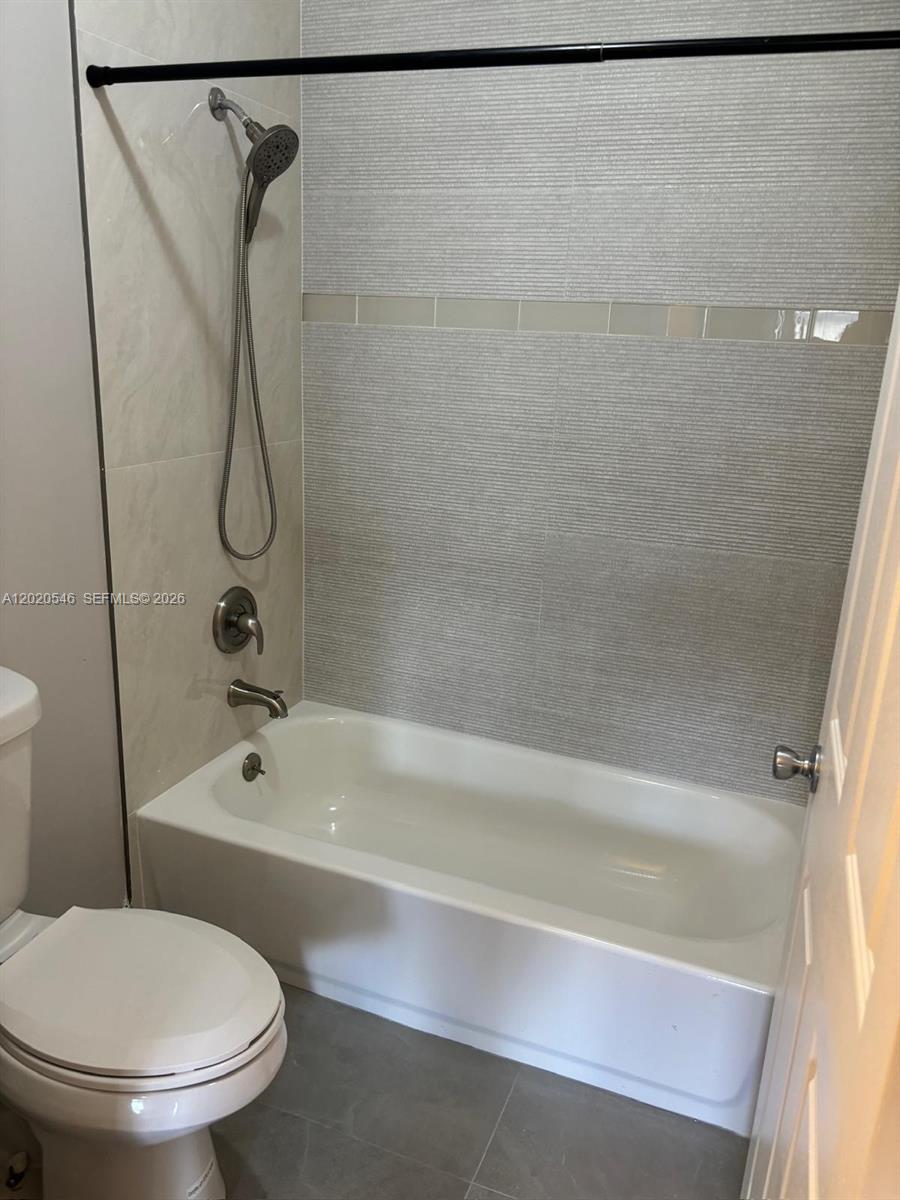 CORAL WEST CONDO - Residential