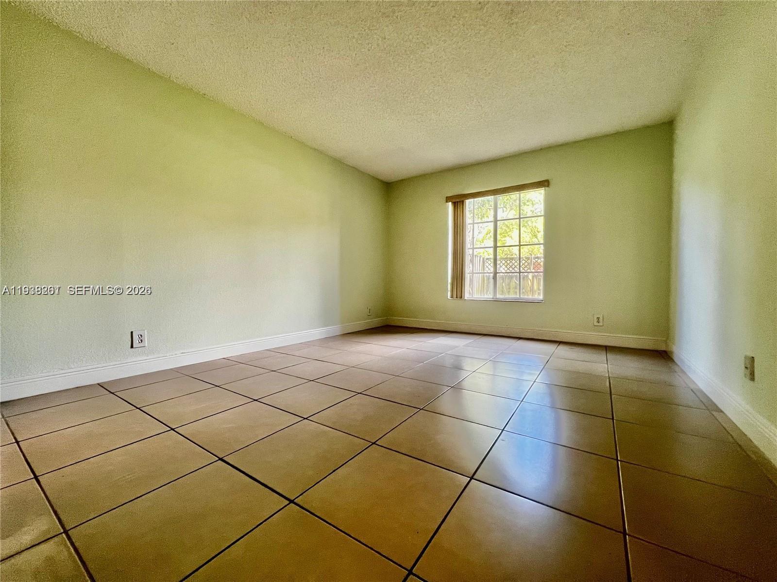 DORAL GARDENS II CONDO - Residential