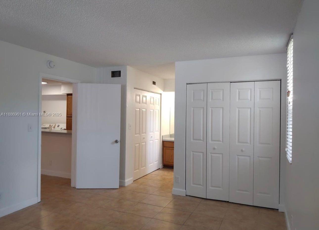 COCO PARC CONDO - Residential