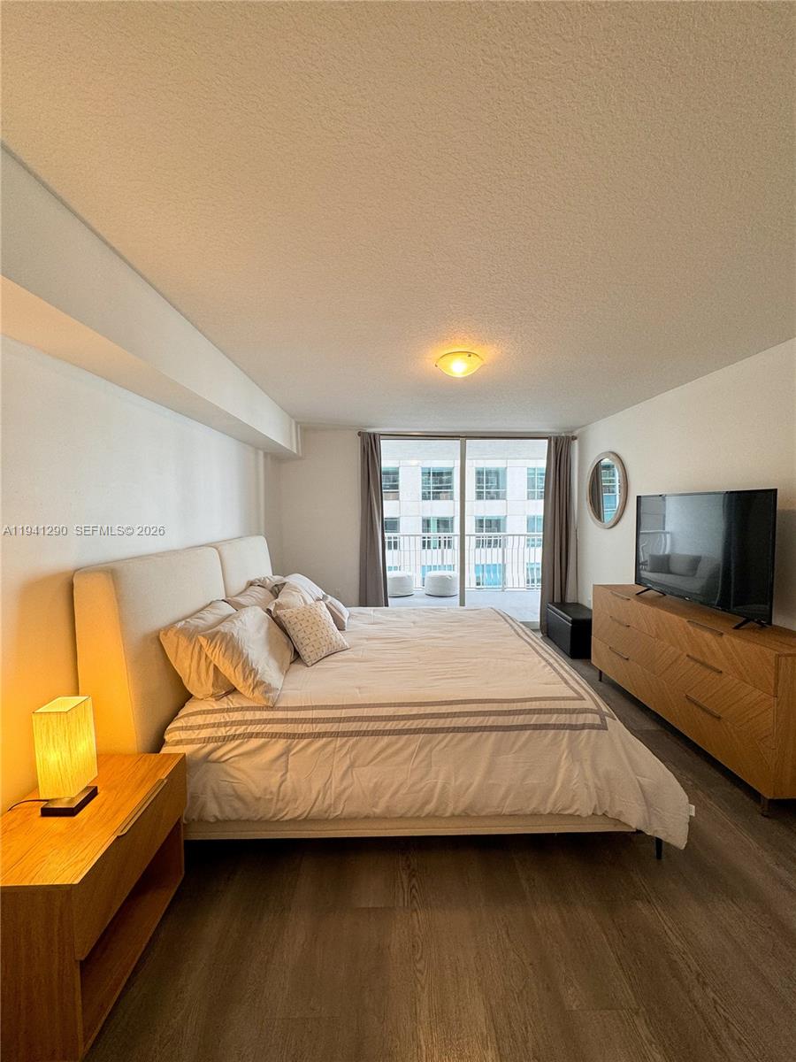 THE CLUB AT BRICKELL BAY - Residential Lease