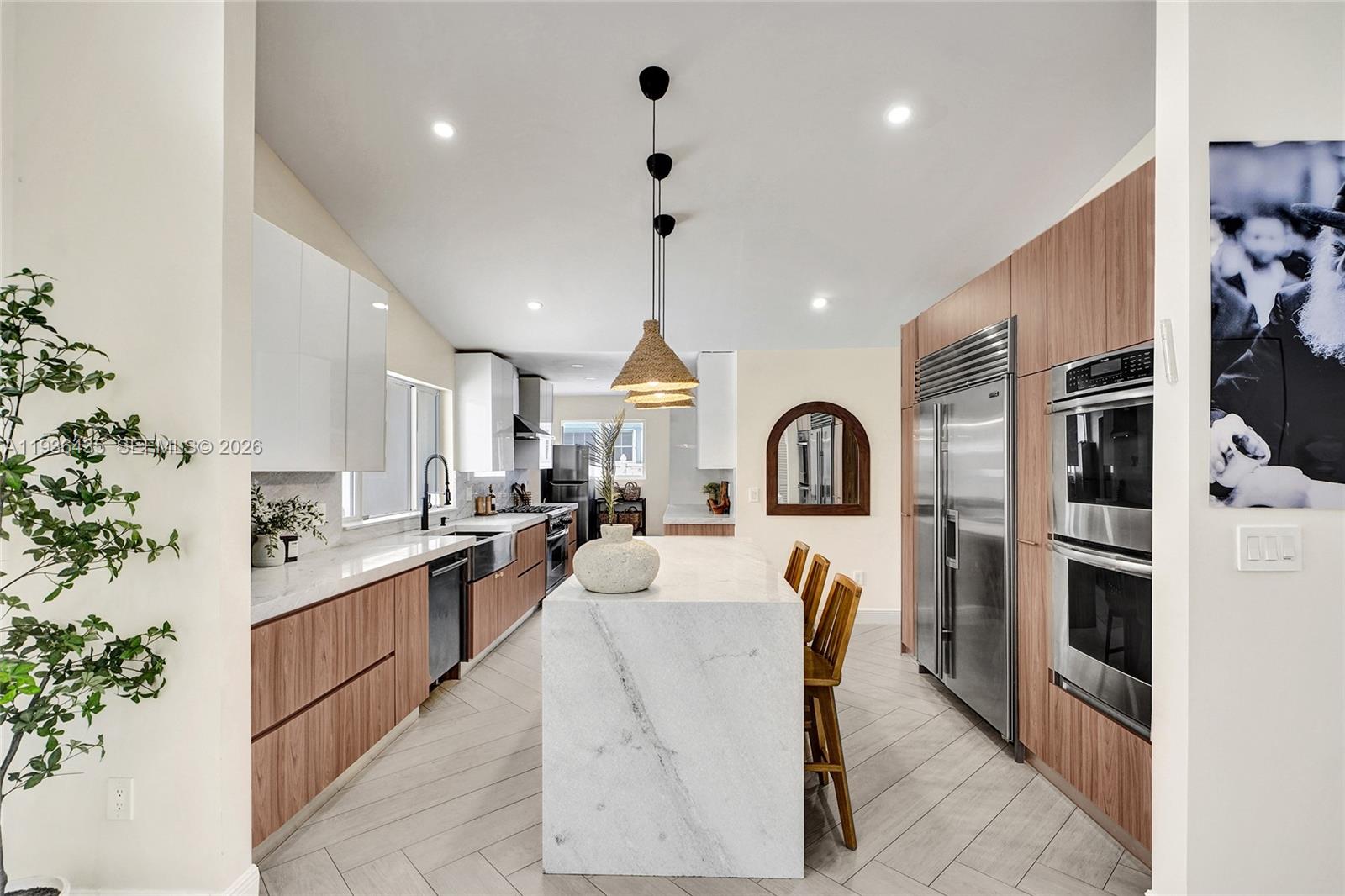 ENCHANTED LAKE SEC 2 - Residential