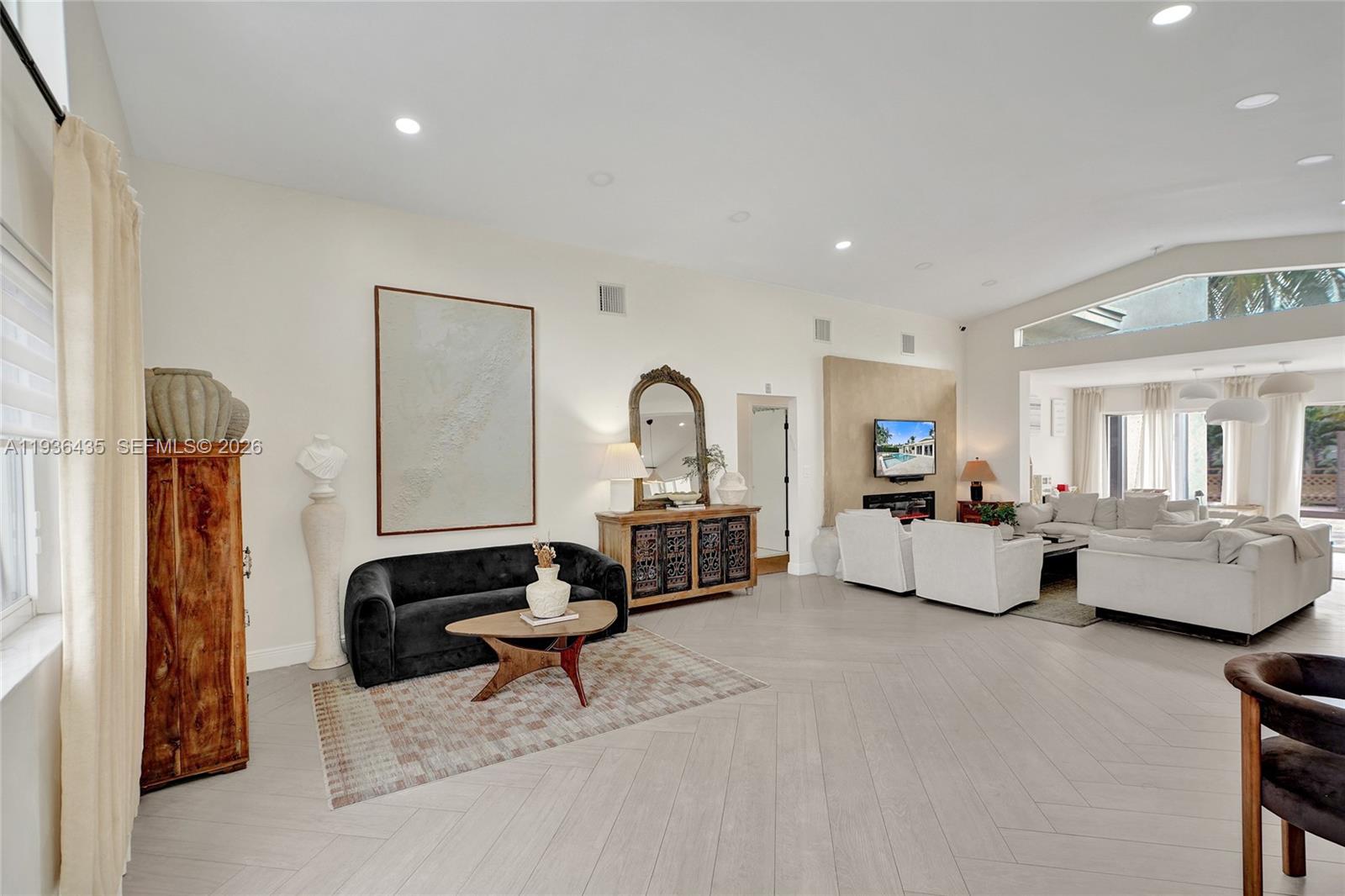 ENCHANTED LAKE SEC 2 - Residential