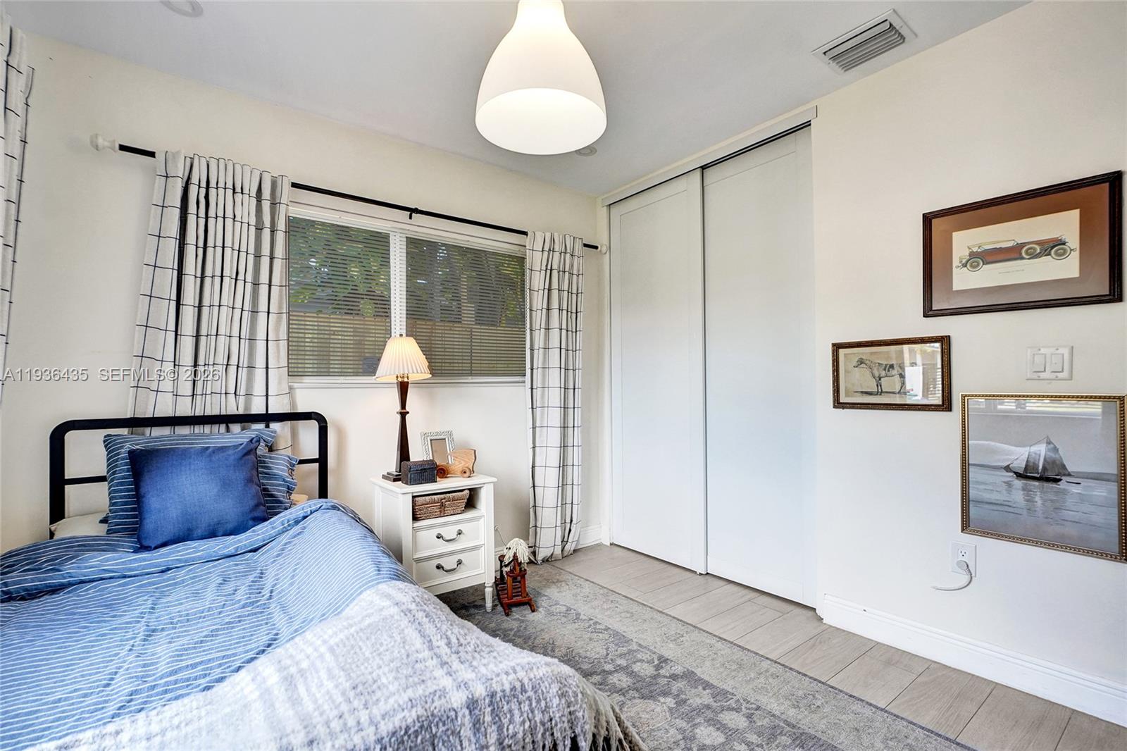 ENCHANTED LAKE SEC 2 - Residential