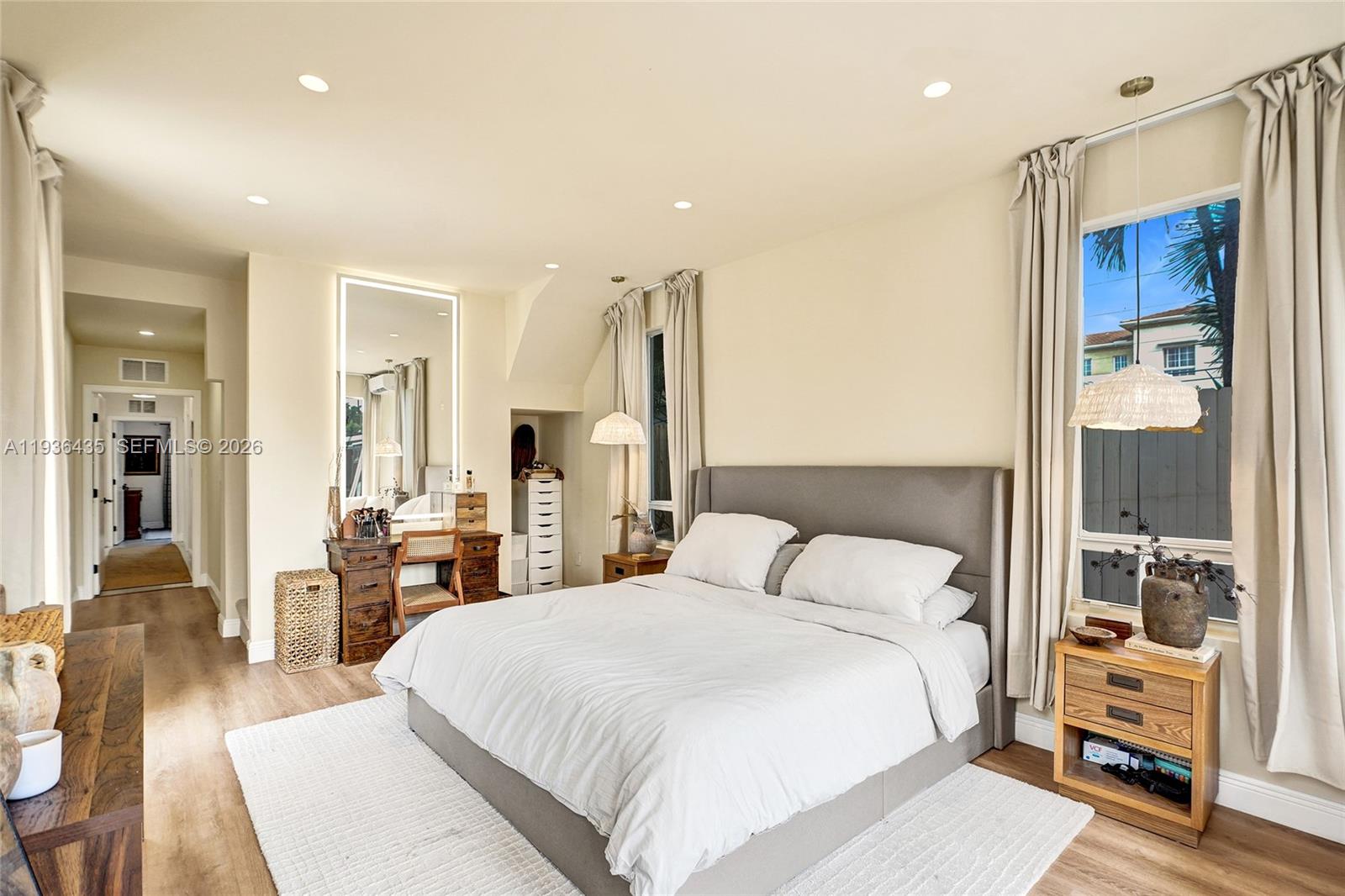 ENCHANTED LAKE SEC 2 - Residential