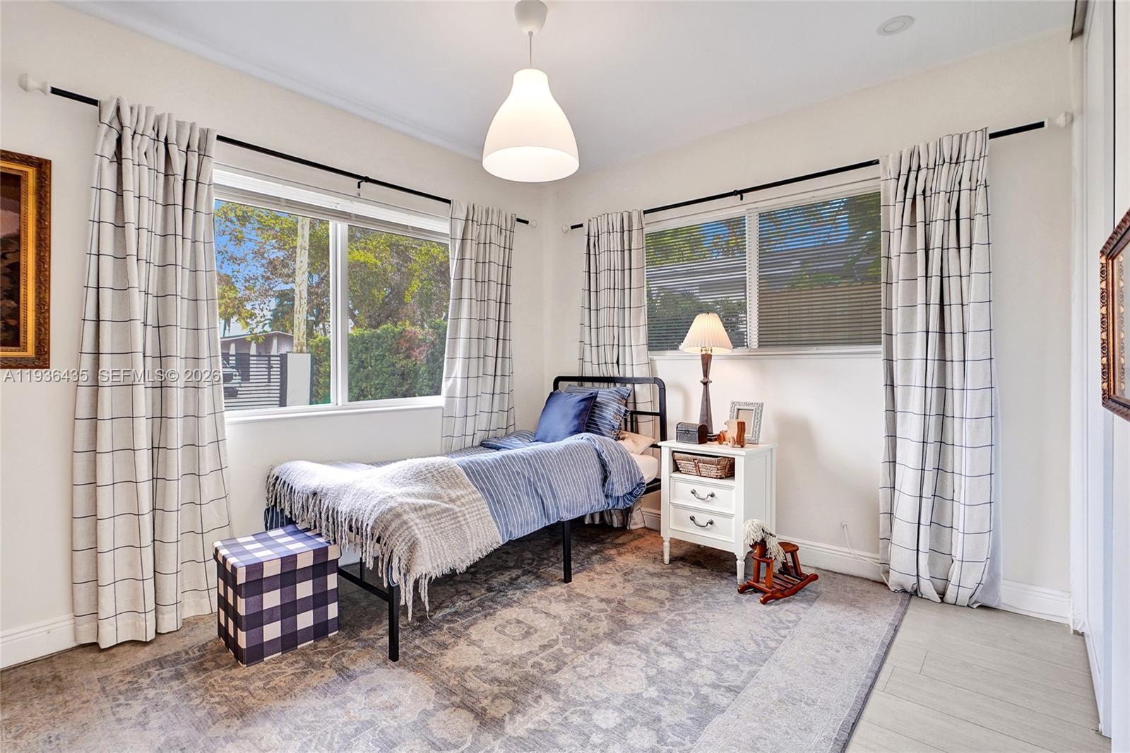 ENCHANTED LAKE SEC 2 - Residential