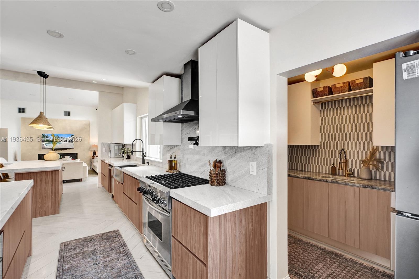 ENCHANTED LAKE SEC 2 - Residential