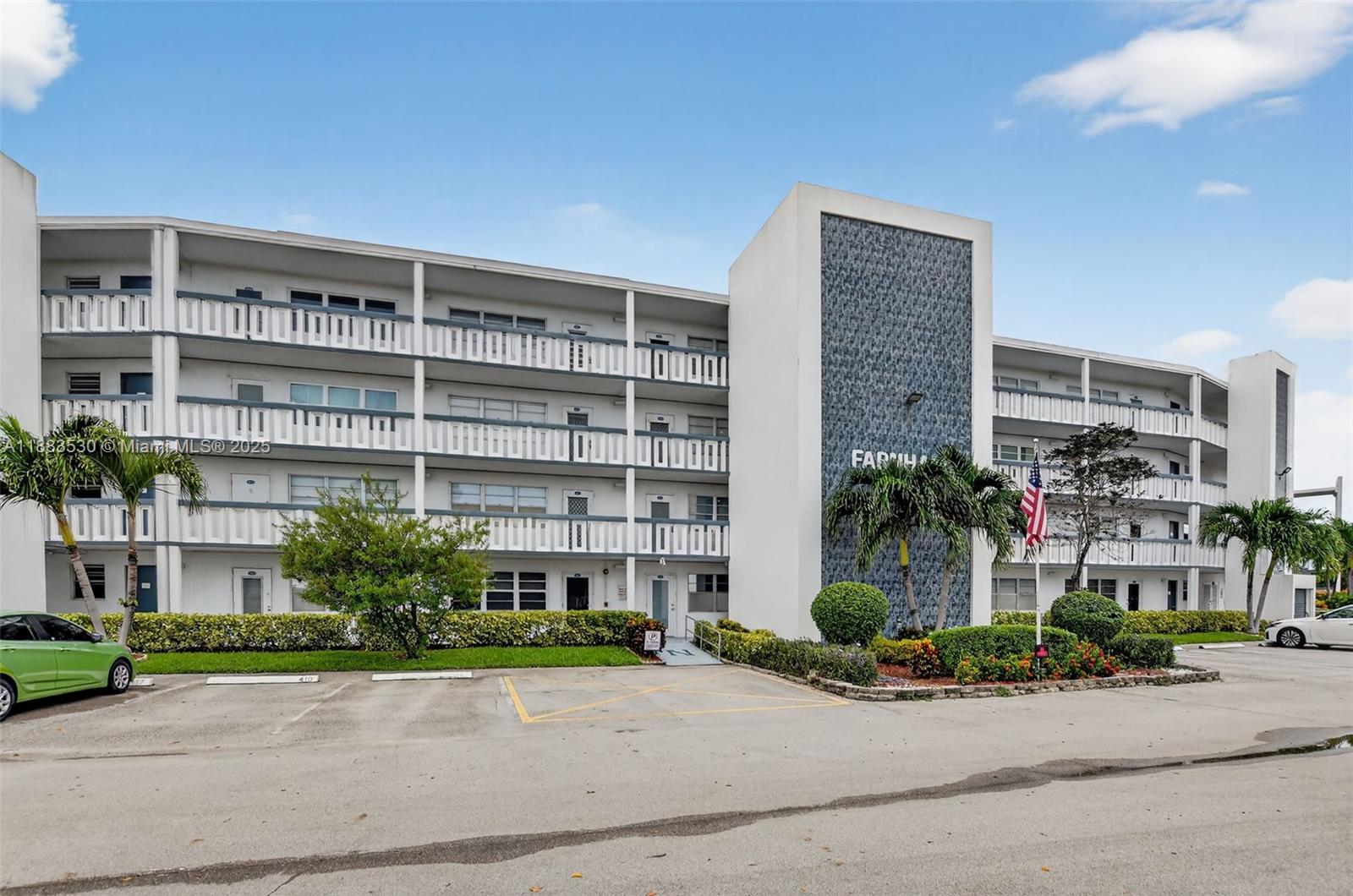 FARNHAM N CONDO - Residential