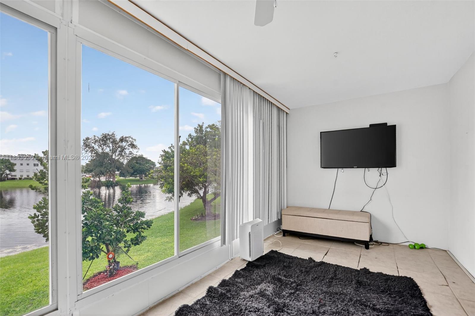 FARNHAM N CONDO - Residential