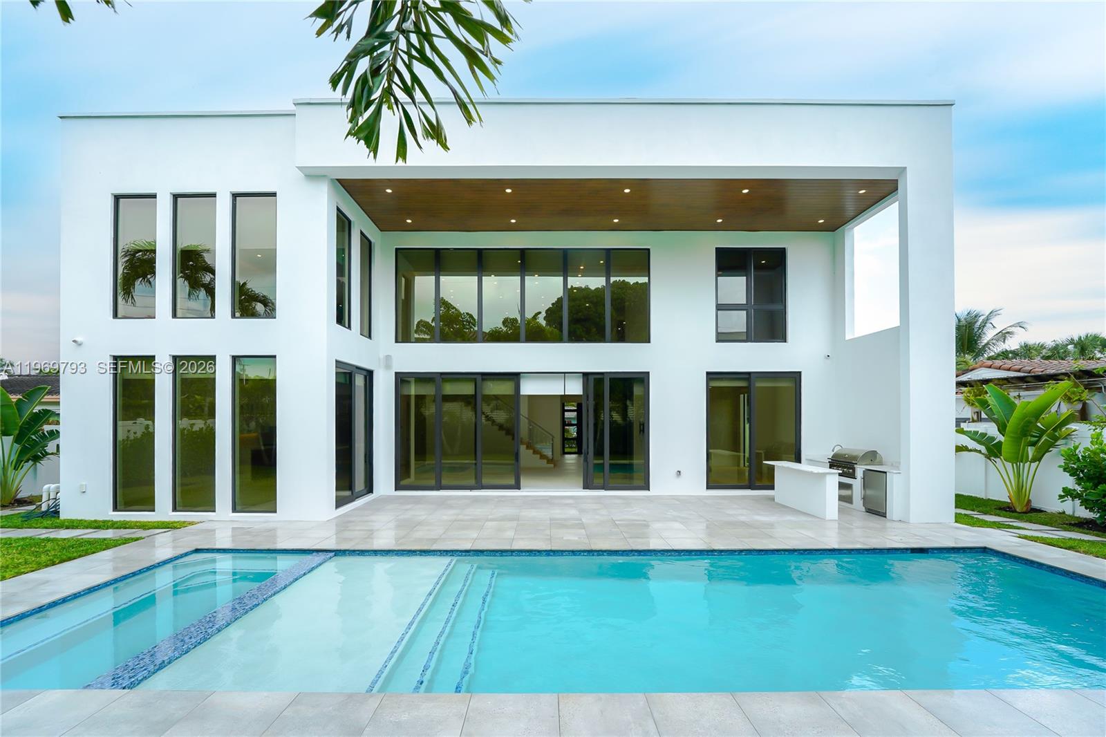 BOCA RATON RIVIERA UNIT C - Residential