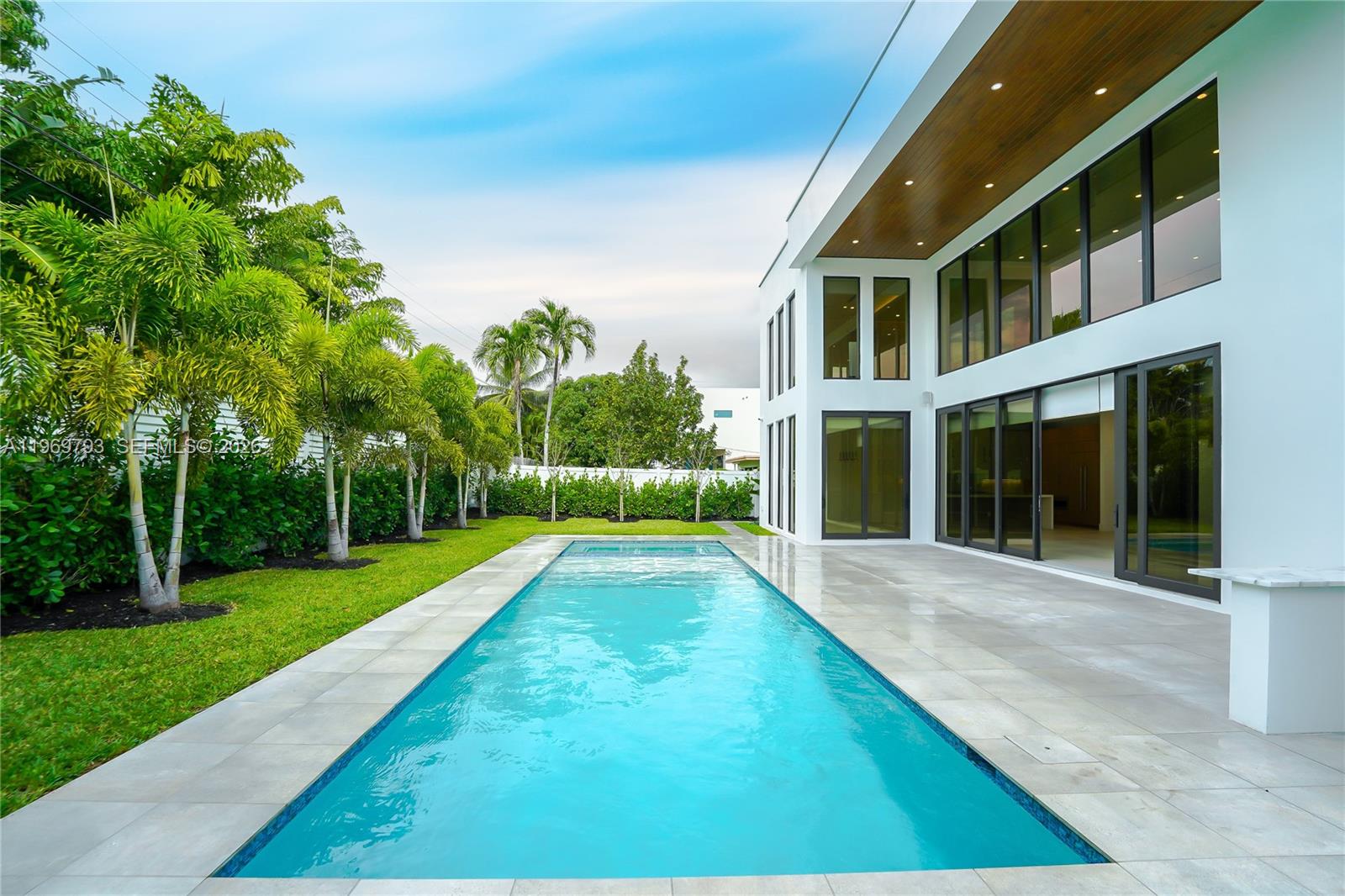 BOCA RATON RIVIERA UNIT C - Residential