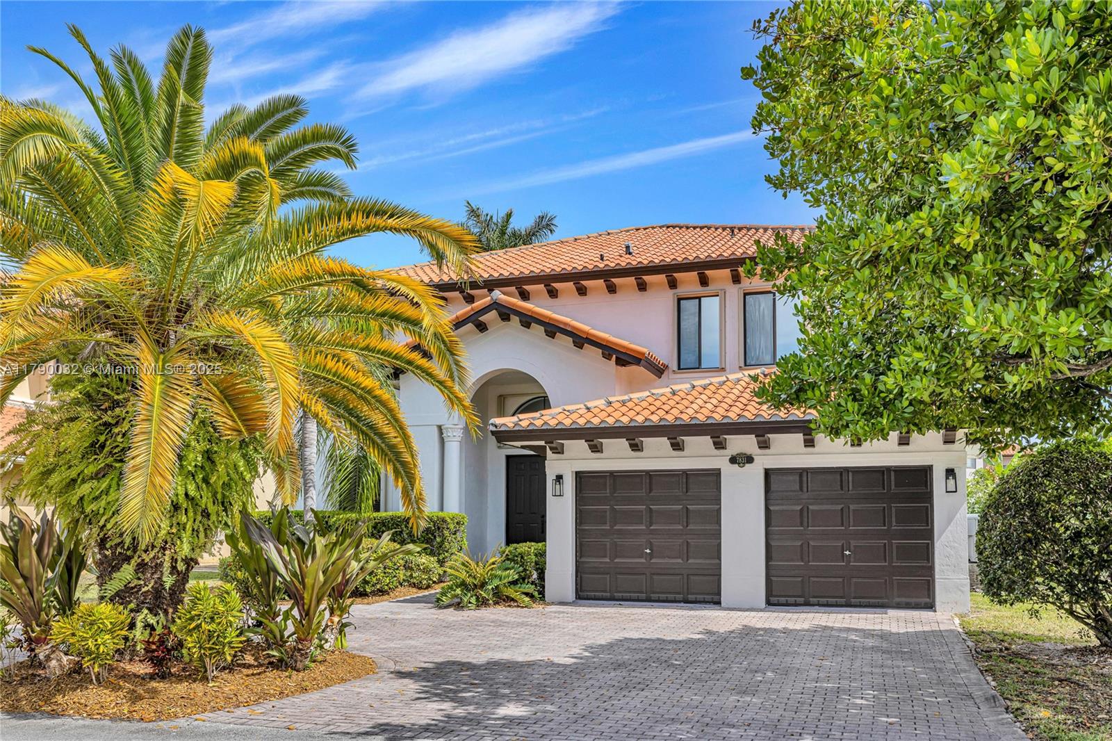7831 SW 195th Ter