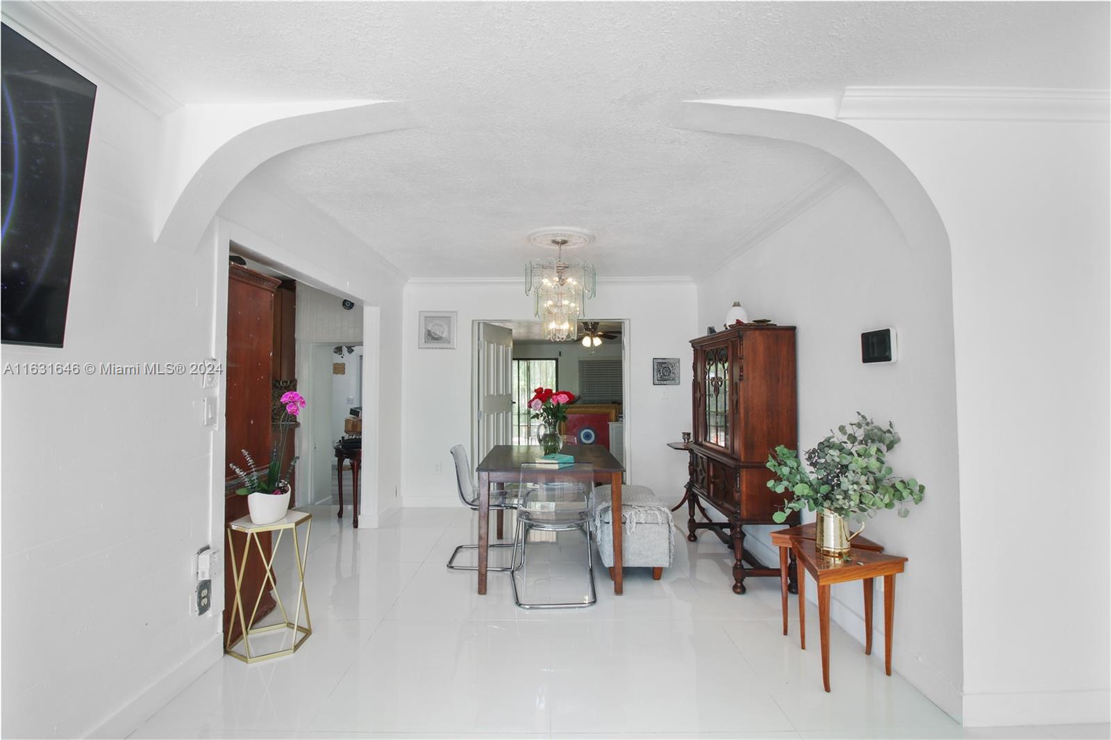 NEWTON HEIGHTS - Residential