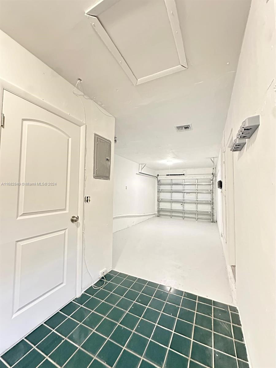 NORTH BROWARD HIGHLANDS S - Residential