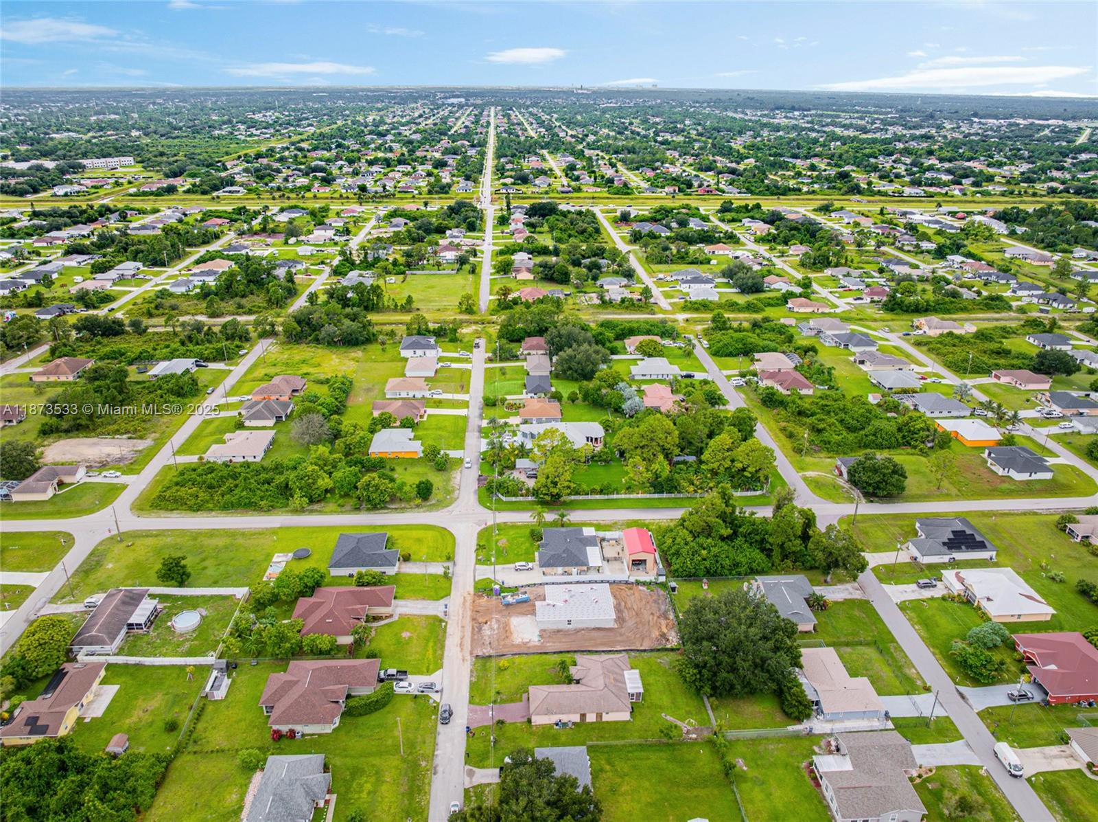 LEHIGH ACRES - Residential