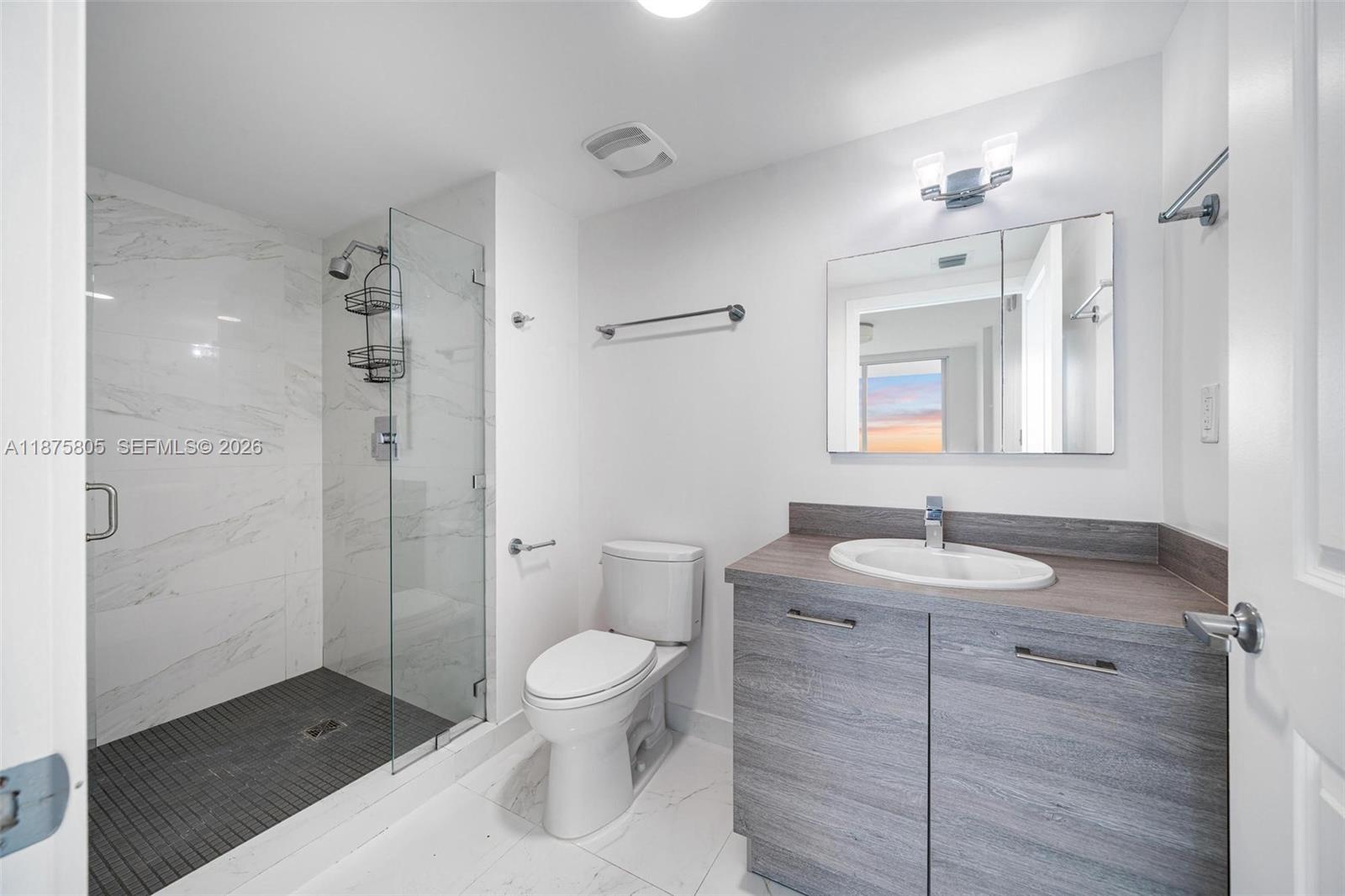 400 SUNNY ISLES CONDO WES - Residential