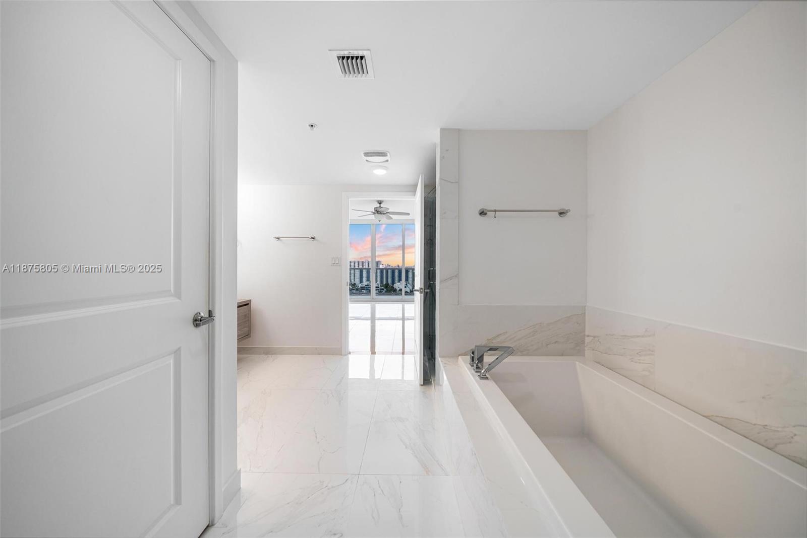 400 SUNNY ISLES CONDO WES - Residential