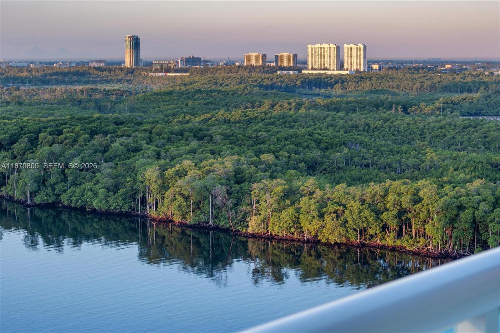 400 SUNNY ISLES CONDO WES - Residential