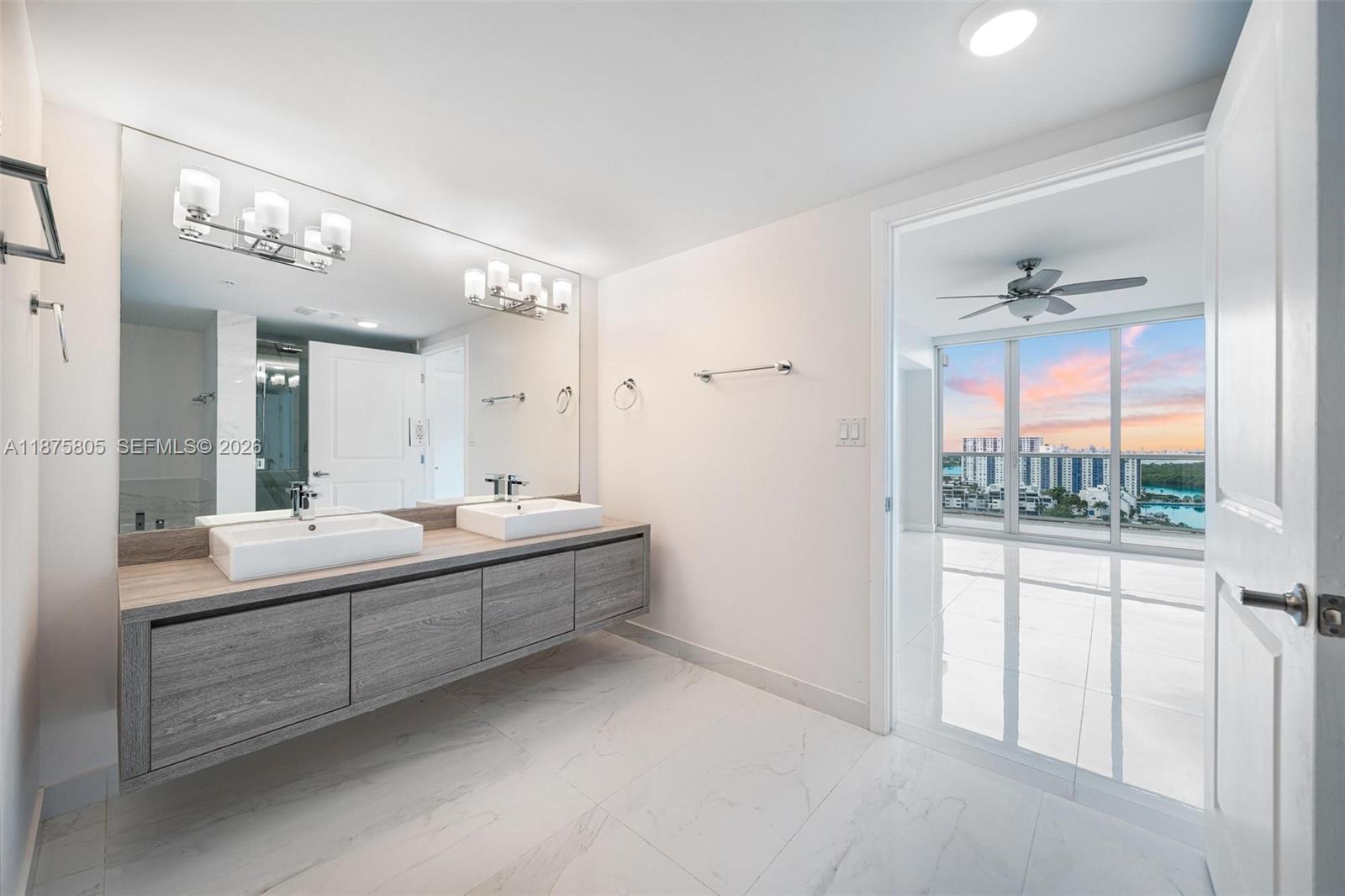 400 SUNNY ISLES CONDO WES - Residential