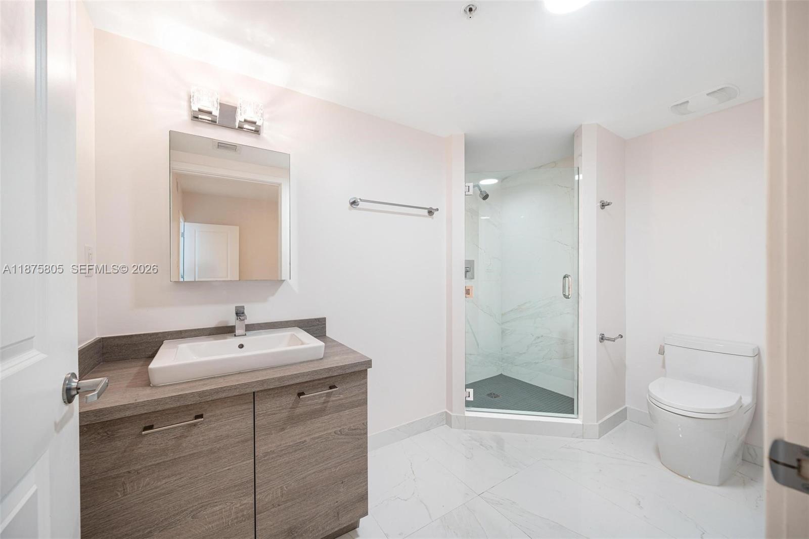 400 SUNNY ISLES CONDO WES - Residential