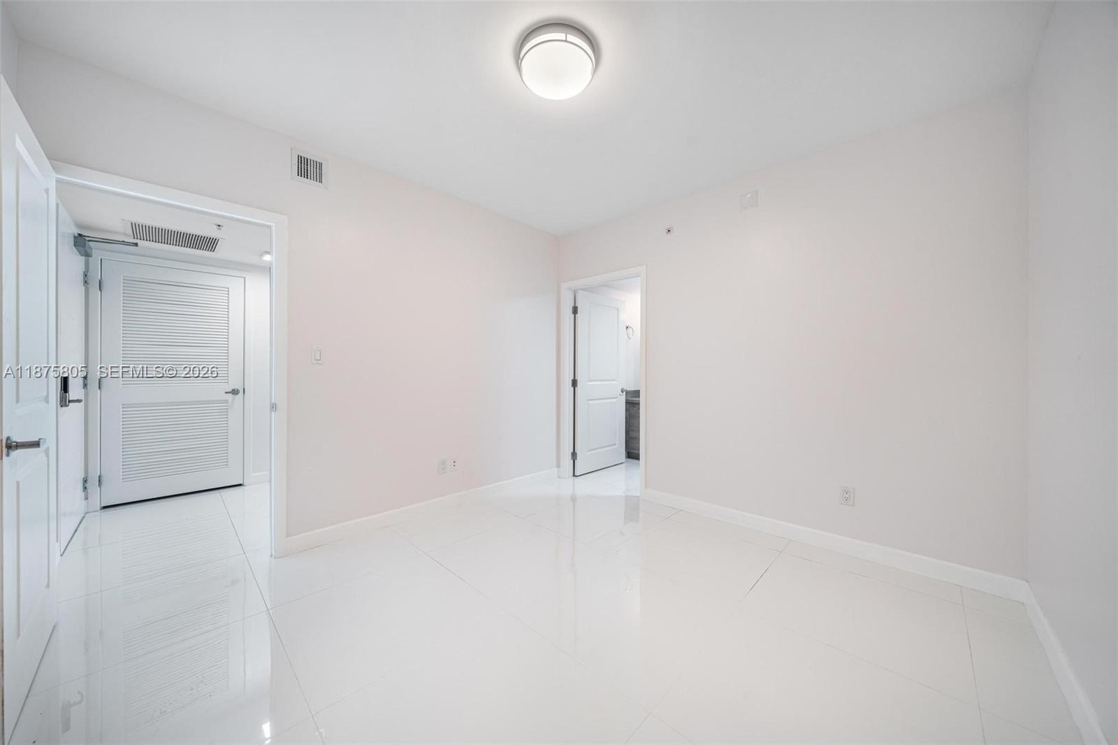 400 SUNNY ISLES CONDO WES - Residential