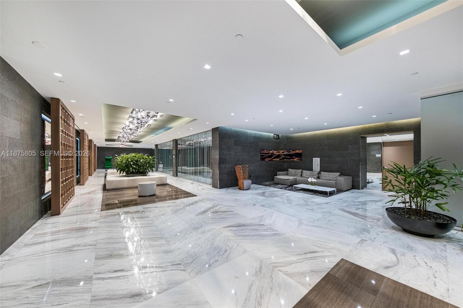 400 SUNNY ISLES CONDO WES - Residential