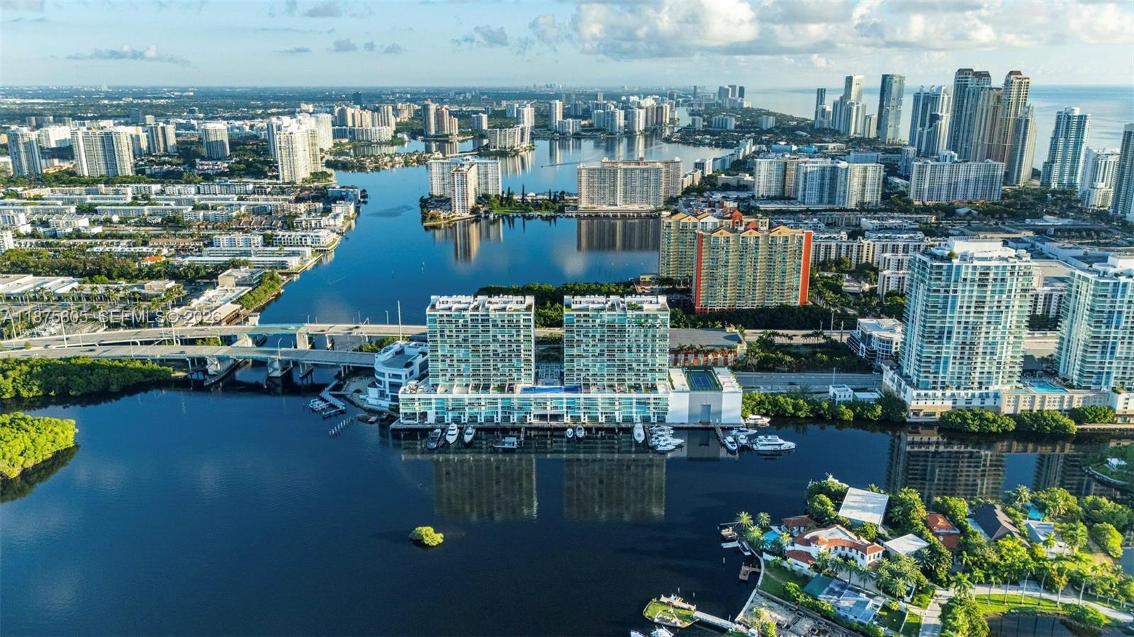 400 SUNNY ISLES CONDO WES - Residential