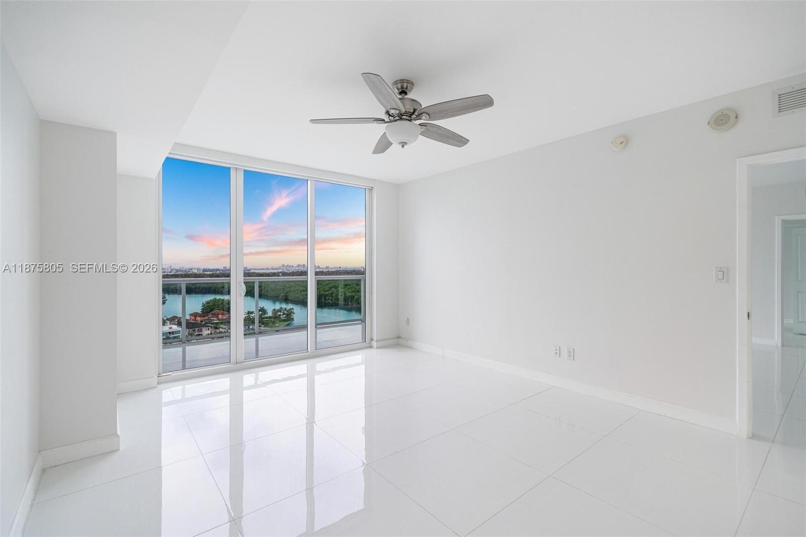 400 SUNNY ISLES CONDO WES - Residential