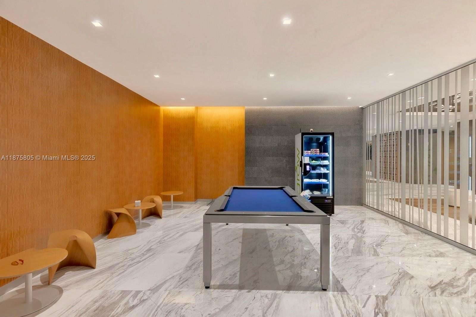 400 SUNNY ISLES CONDO WES - Residential