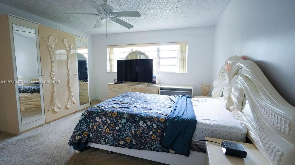 APPLEGREEN CONDO APTS 1 - Residential