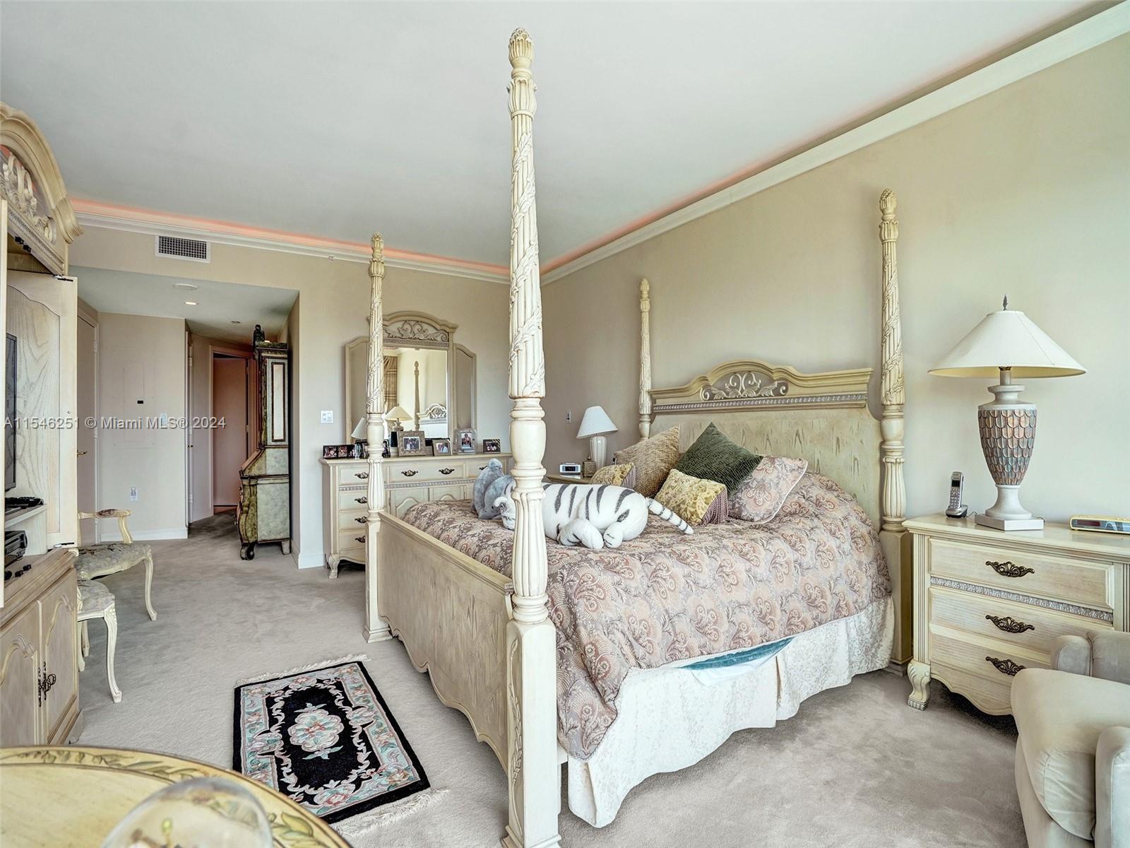 TOWERS OF PORTO VITA-SOUT - Residential Lease