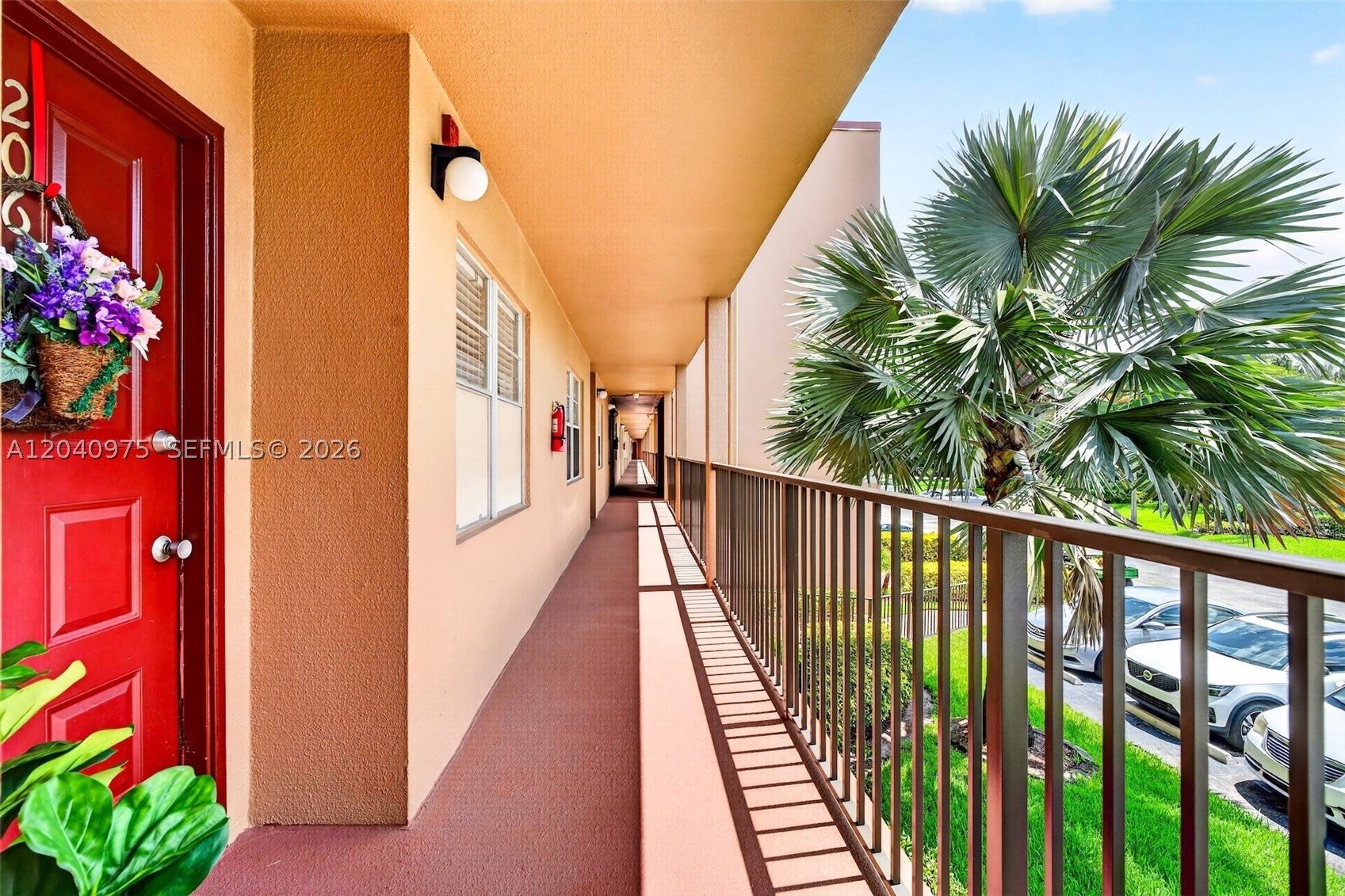 300 SW 130th Ter 206B, Pembroke Pines FL 33027