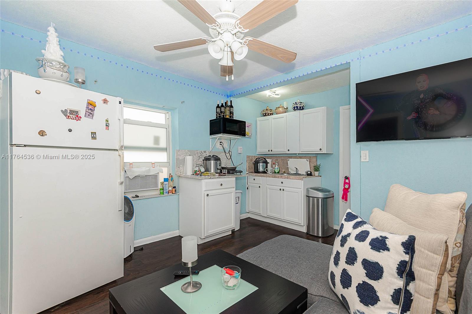 FLAMINGO ESTATES - Residential