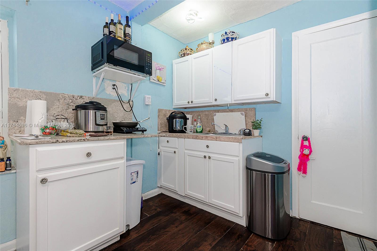 FLAMINGO ESTATES - Residential