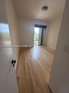 VILLAS AT HARBOR ISLES CO - Residential Lease