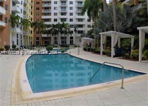 VENTURE AT AVENTURA WEST - Residential Lease