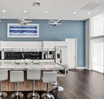 VENTURE AT AVENTURA WEST - Residential Lease