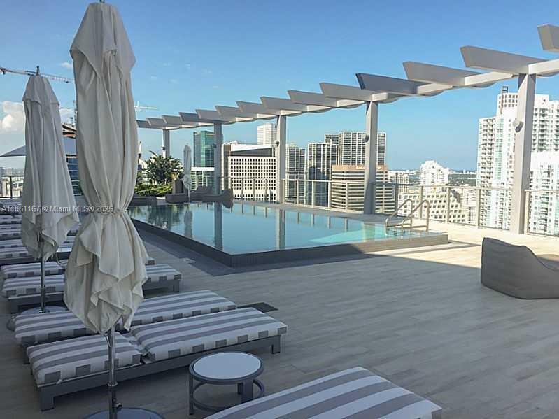 1100 MILLECENTO - Residential Lease